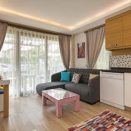 Unaloglu Apart Antalya