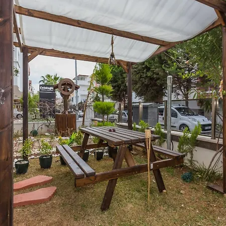 Unaloglu Apart Daire Antalya