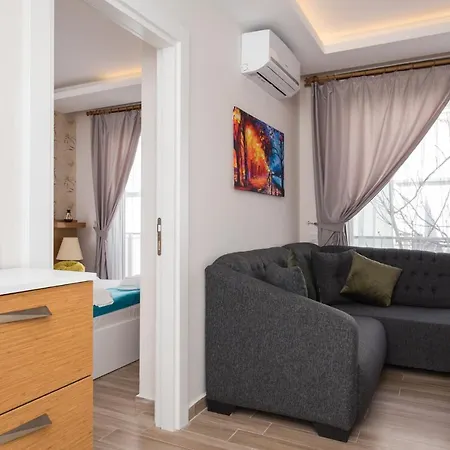 Apartment Unaloglu Apart