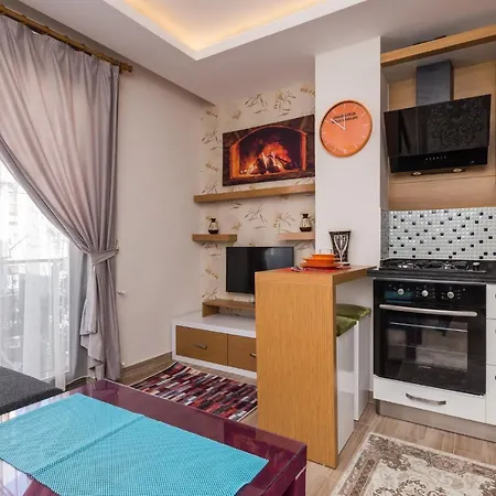 Unaloglu Apart Daire Antalya