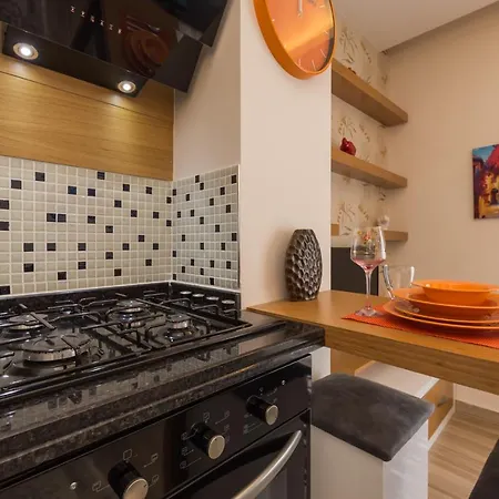 Apartment Unaloglu Apart